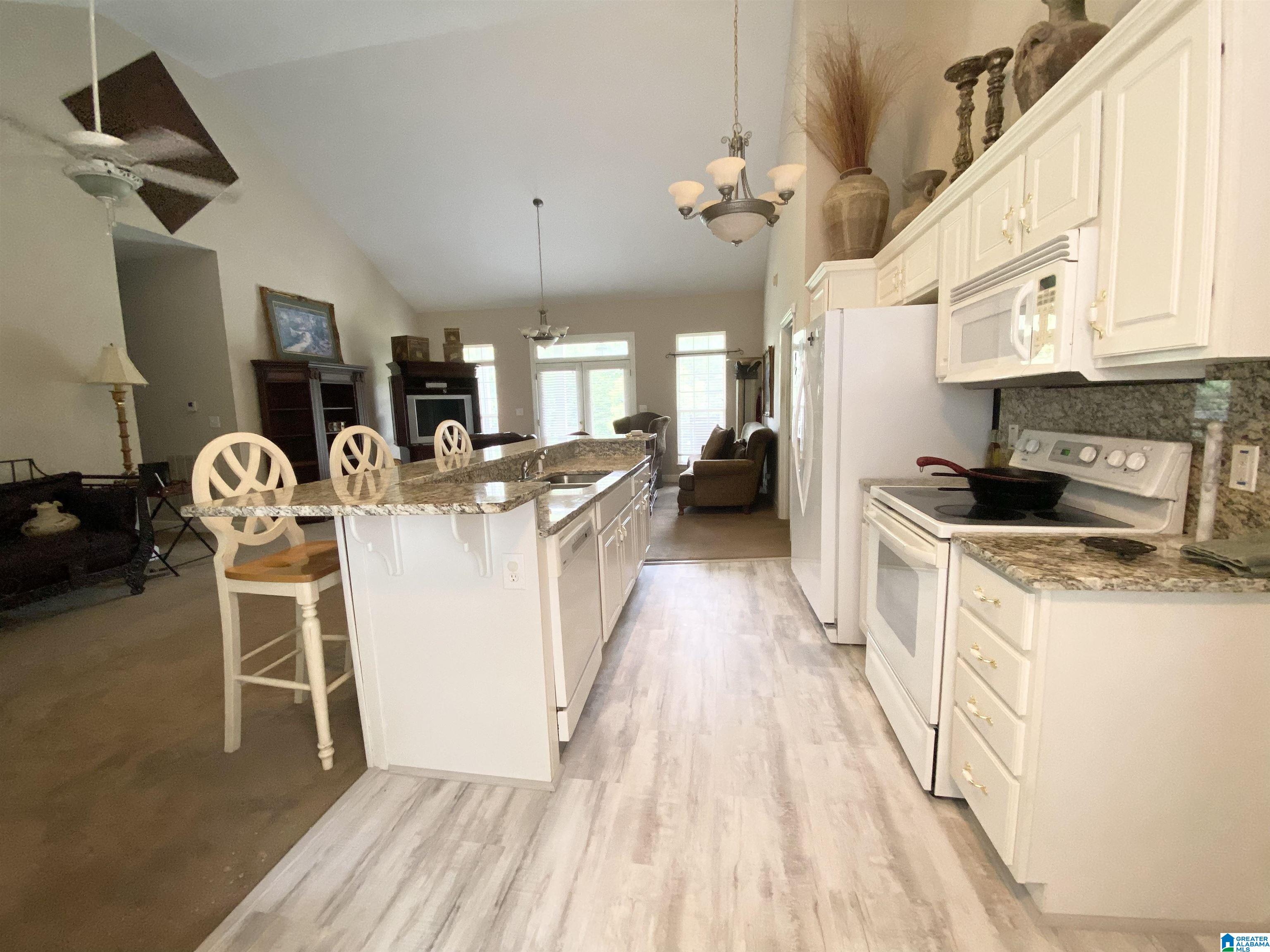 150 Ridgeway Lane Helena, AL 35080 - Photo 14 of 41