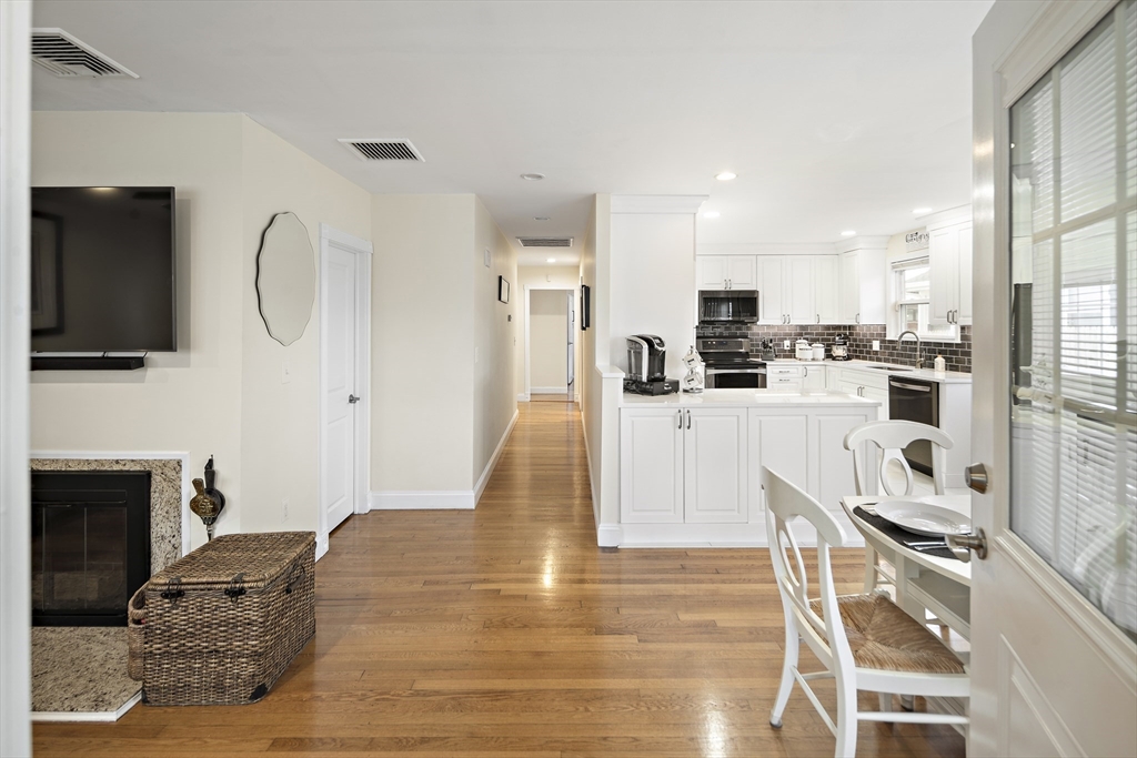 371 North Shore Road Revere, MA 02151 - Photo 11 of 29 Gallery Image 11