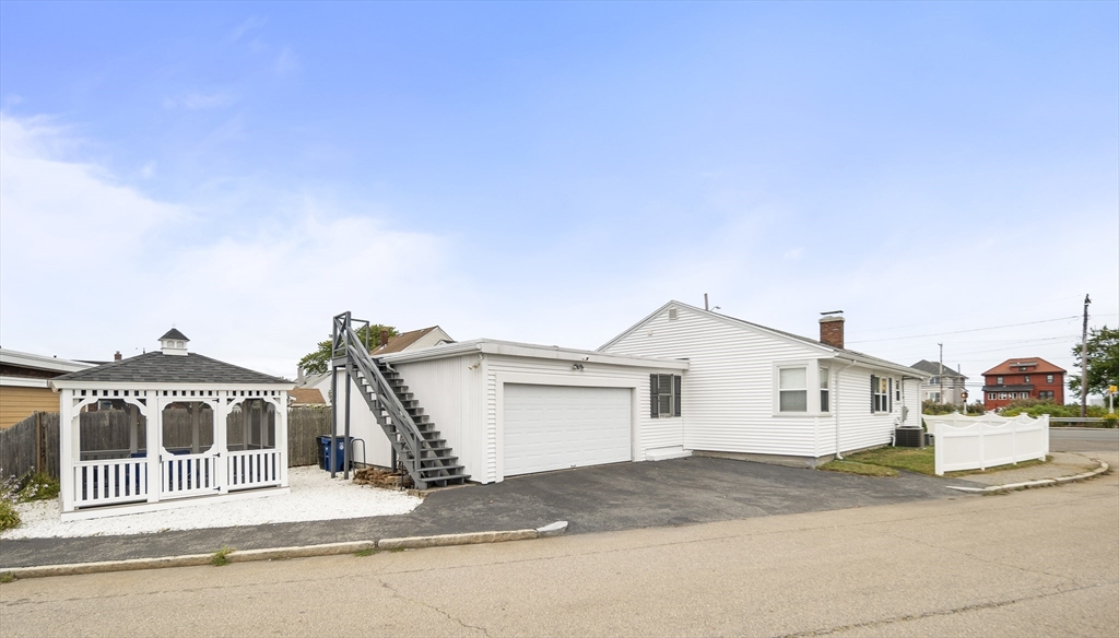 371 North Shore Road Revere, MA 02151 - Photo 21 of 29 Gallery Image 21