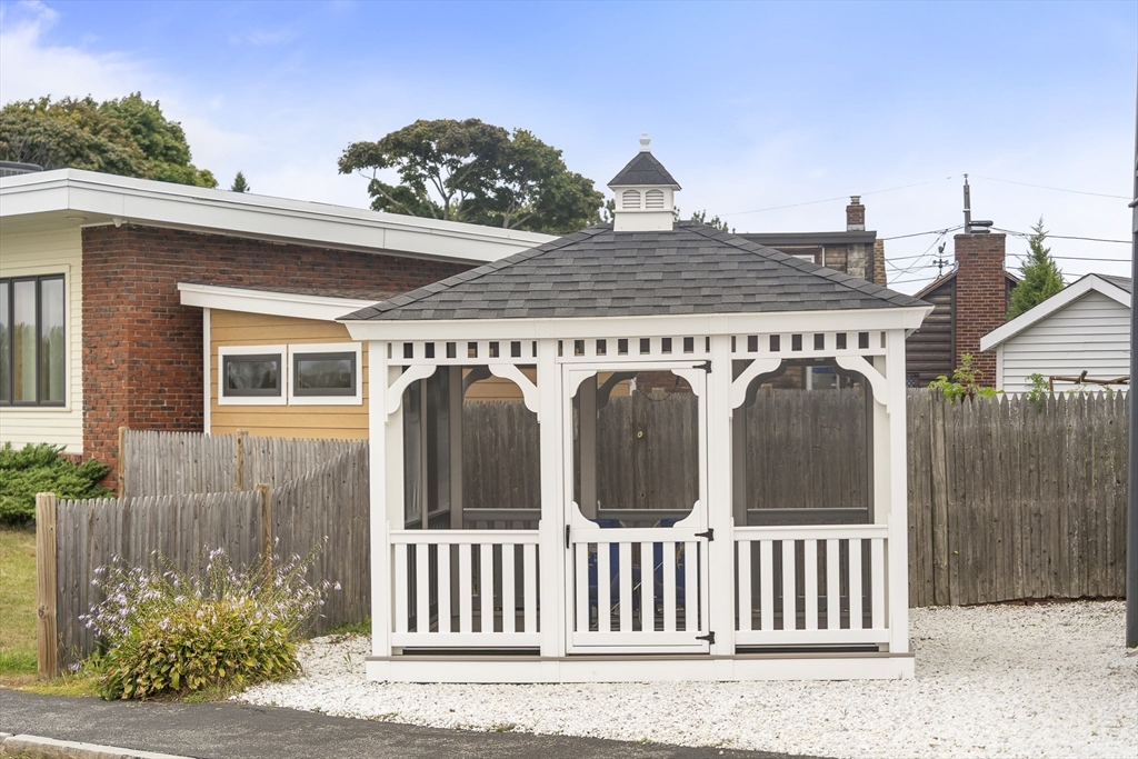 371 North Shore Road Revere, MA 02151 - Photo 23 of 29 Gallery Image 23