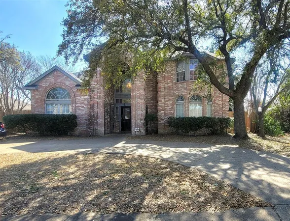 $325,000 | 1108 Kensington Drive, DeSoto, TX 75115