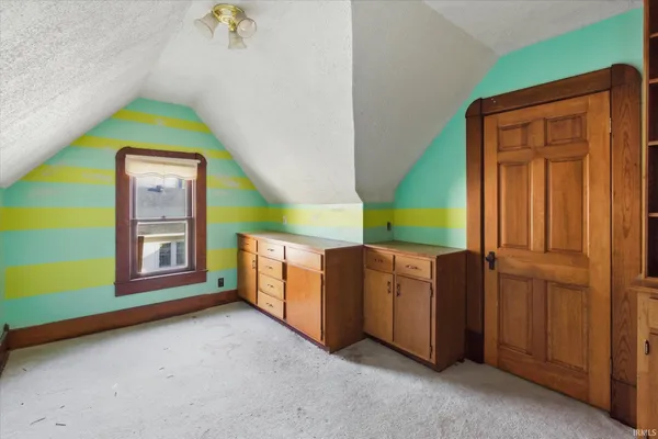 $265,000 | 280 West Hillside Avenue, Spencer, IN 47460