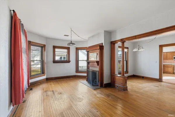 $265,000 | 280 West Hillside Avenue, Spencer, IN 47460