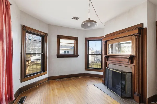 $265,000 | 280 West Hillside Avenue, Spencer, IN 47460