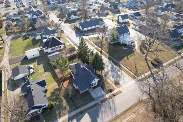 $265,000 | 280 West Hillside Avenue, Spencer, IN 47460