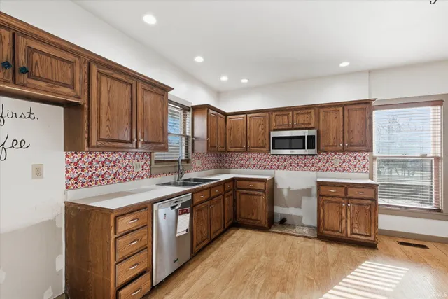 $265,000 | 280 West Hillside Avenue, Spencer, IN 47460