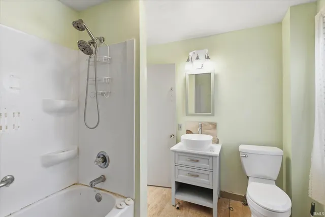 $265,000 | 280 West Hillside Avenue, Spencer, IN 47460