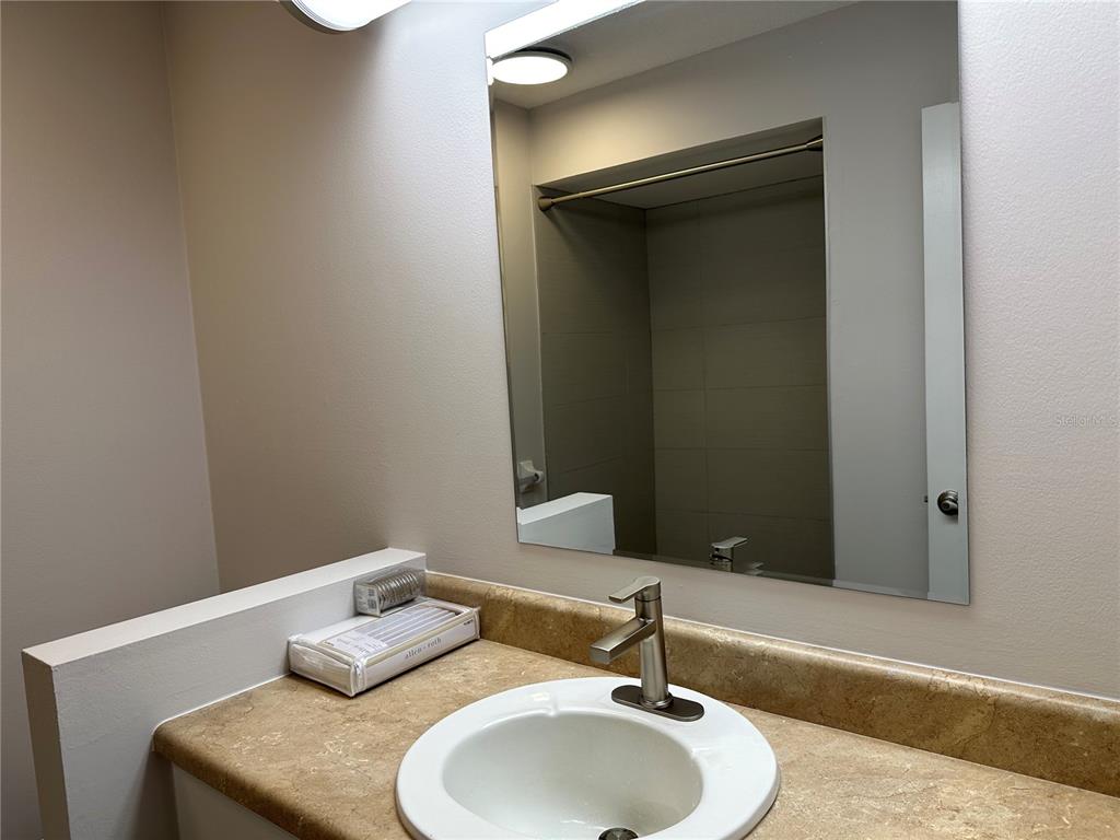 1516 Olympia Road Venice, FL 34293 - Photo 23 of 50 Gallery Image 23