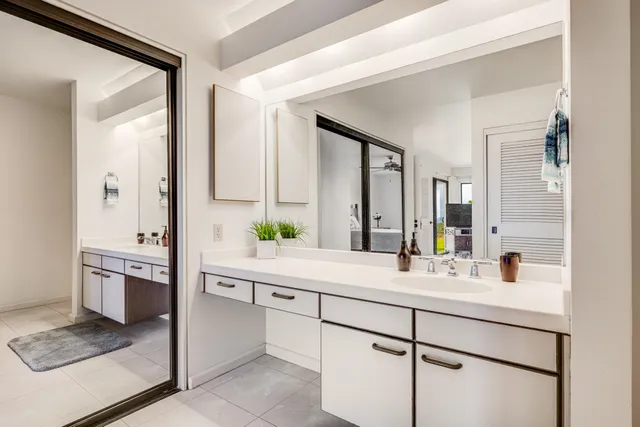 $1,445,000 | 50 Puu Anoano Street, Unit 903, Lahaina, HI 96761