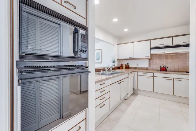 $1,445,000 | 50 Puu Anoano Street, Unit 903, Lahaina, HI 96761