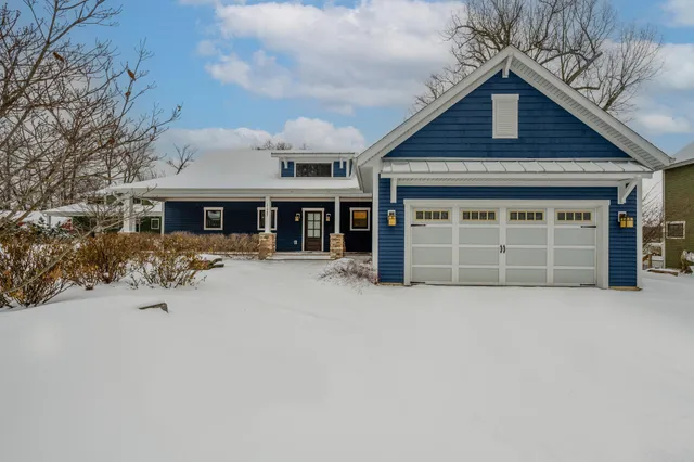 $1,300,000 | 11087 Lake Shore Drive, Berrien Springs, MI 49103