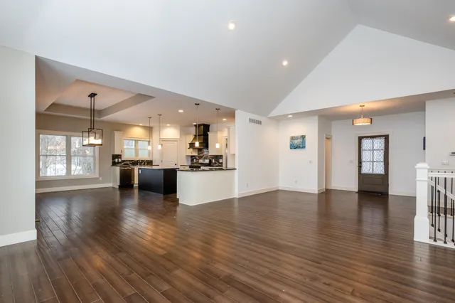 $1,300,000 | 11087 Lake Shore Drive, Berrien Springs, MI 49103