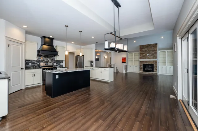 $1,300,000 | 11087 Lake Shore Drive, Berrien Springs, MI 49103