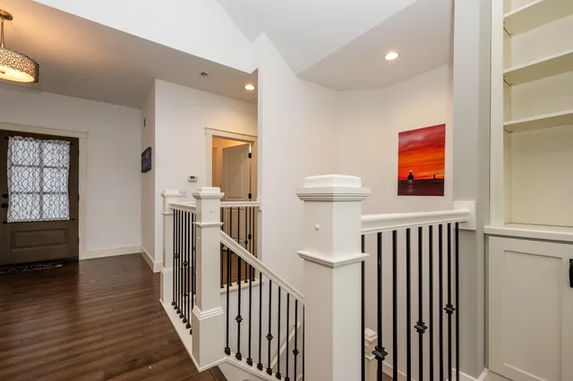 $1,300,000 | 11087 Lake Shore Drive, Berrien Springs, MI 49103