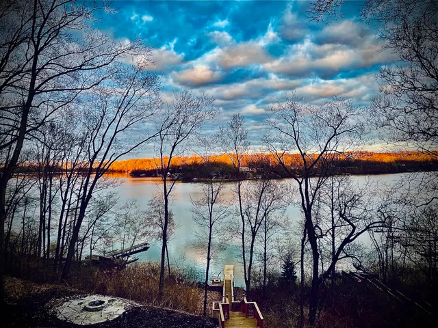 $1,300,000 | 11087 Lake Shore Drive, Berrien Springs, MI 49103