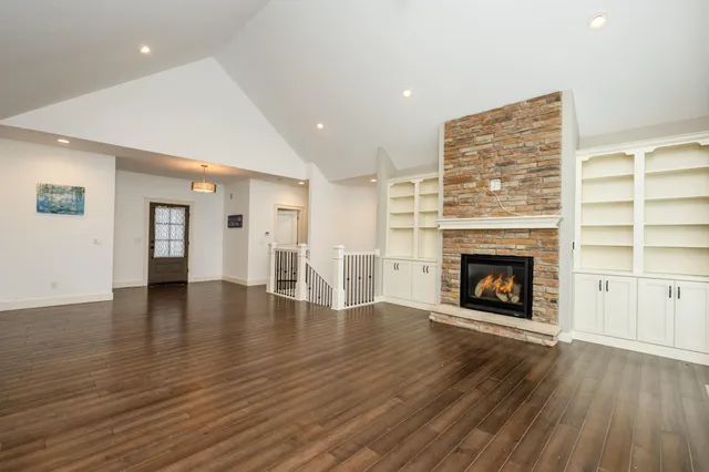 $1,300,000 | 11087 Lake Shore Drive, Berrien Springs, MI 49103