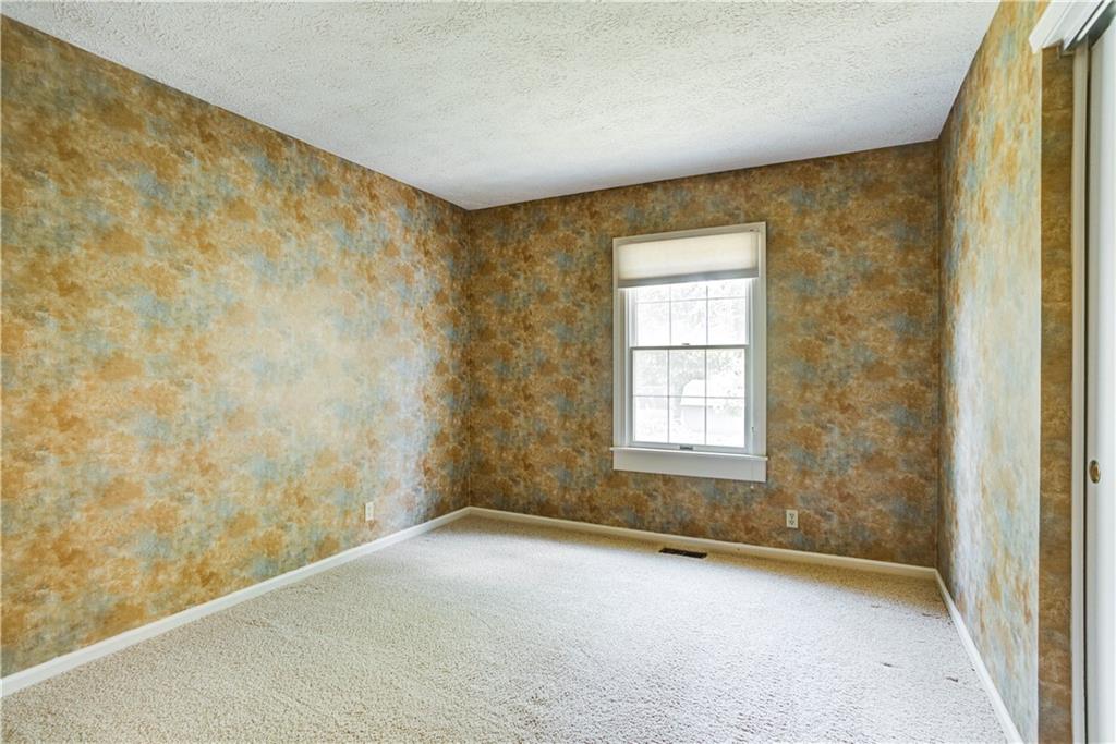 8702 Fox Ridge Lane Indianapolis, IN 46256 - Photo 20 of 34 Gallery Image 20