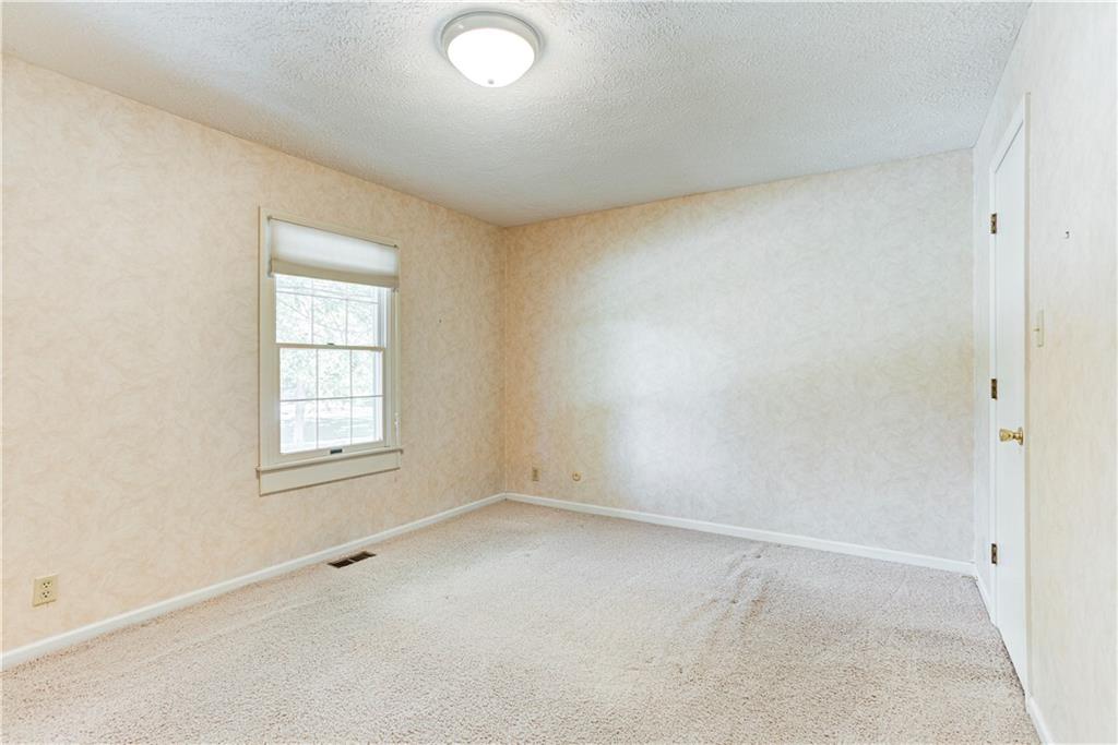 8702 Fox Ridge Lane Indianapolis, IN 46256 - Photo 22 of 34 Gallery Image 22