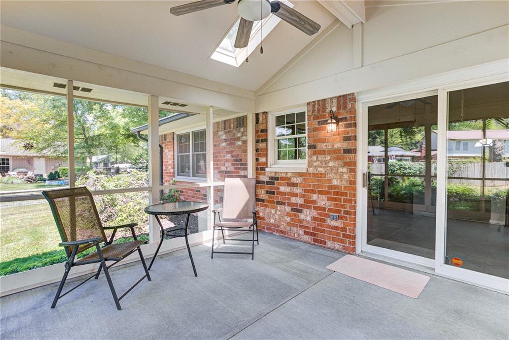 8702 Fox Ridge Lane Indianapolis, IN 46256 - Photo 25 of 34 Gallery Image 25