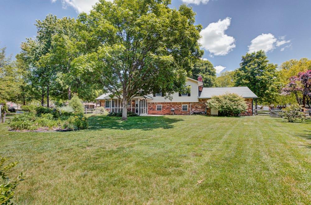 8702 Fox Ridge Lane Indianapolis, IN 46256 - Photo 30 of 34 Gallery Image 30