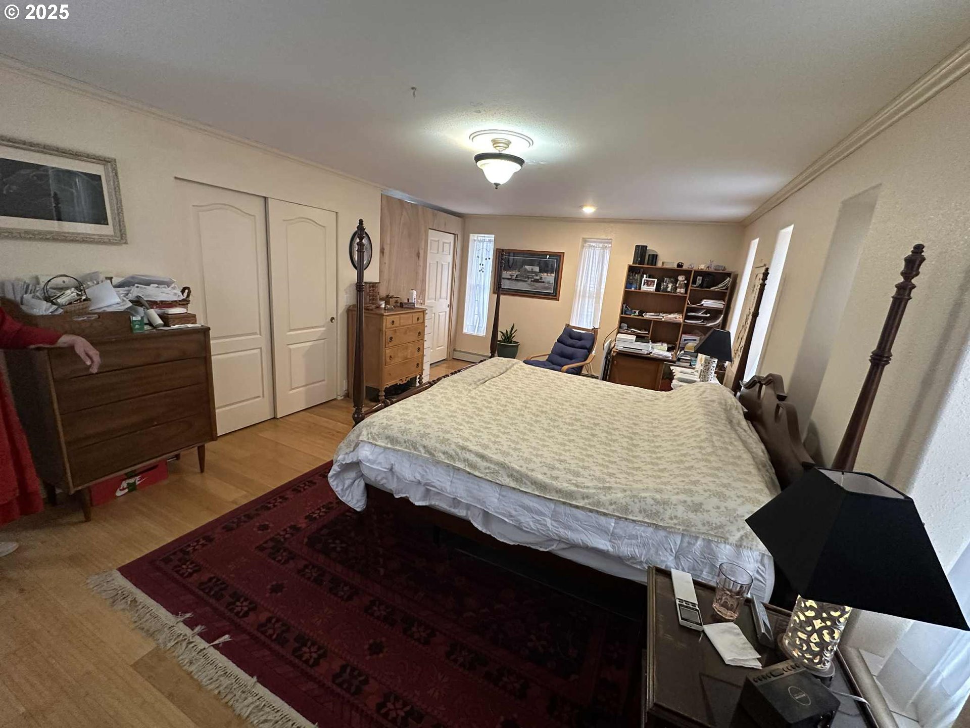 235 Rock Street Heppner, OR 97836 - Photo 14 of 27 a living room with furniture and a rug