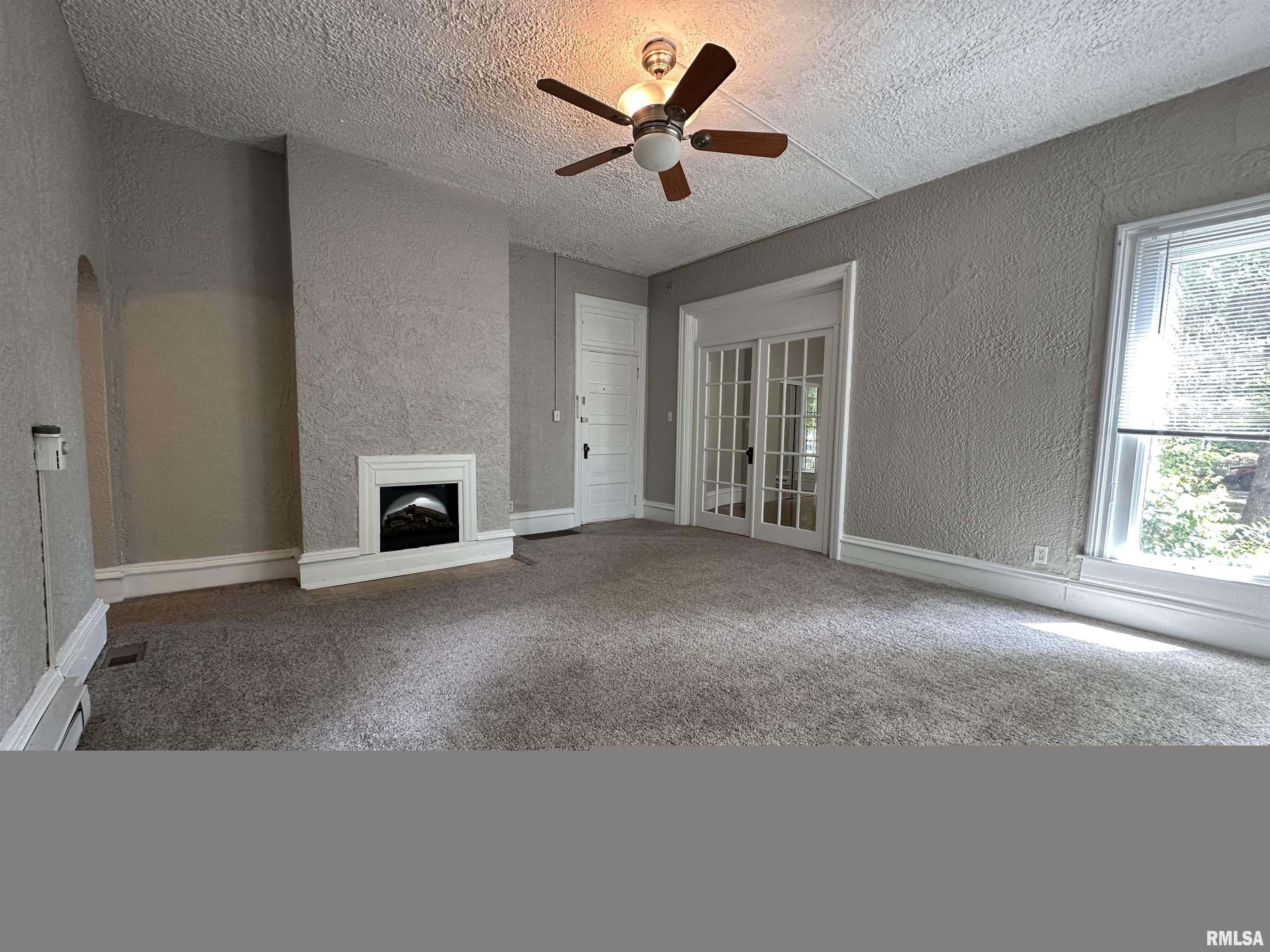 333 South Douglas Avenue, Unit 1 Springfield, IL 62704 - Photo 2 of 11