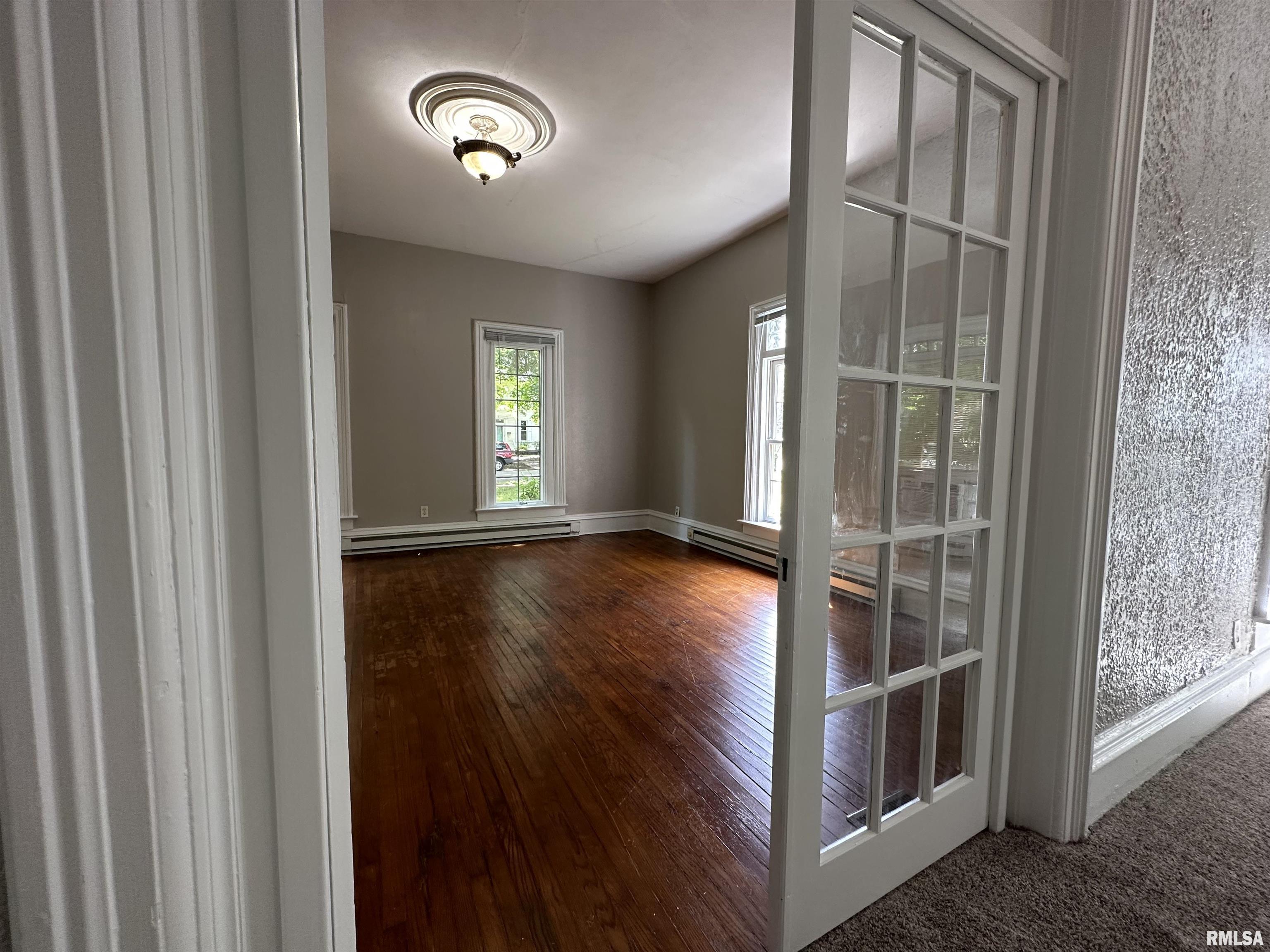 333 South Douglas Avenue, Unit 1 Springfield, IL 62704 - Photo 3 of 11