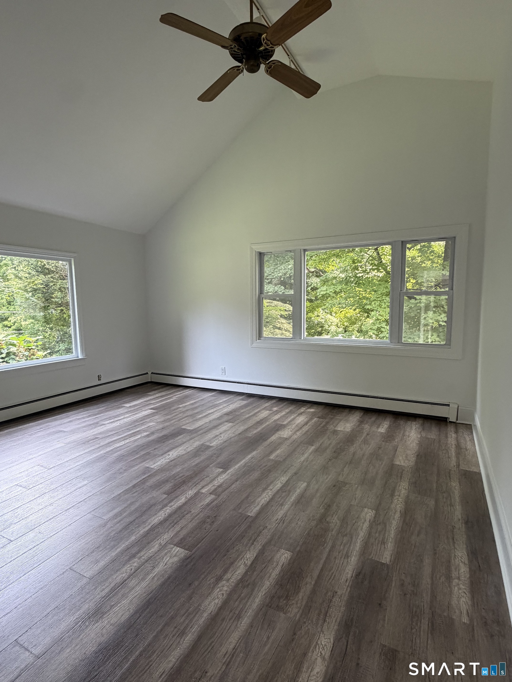 32 Chestnut Hill Road Newtown, CT 06482 - Photo 10 of 23 Gallery Image 10