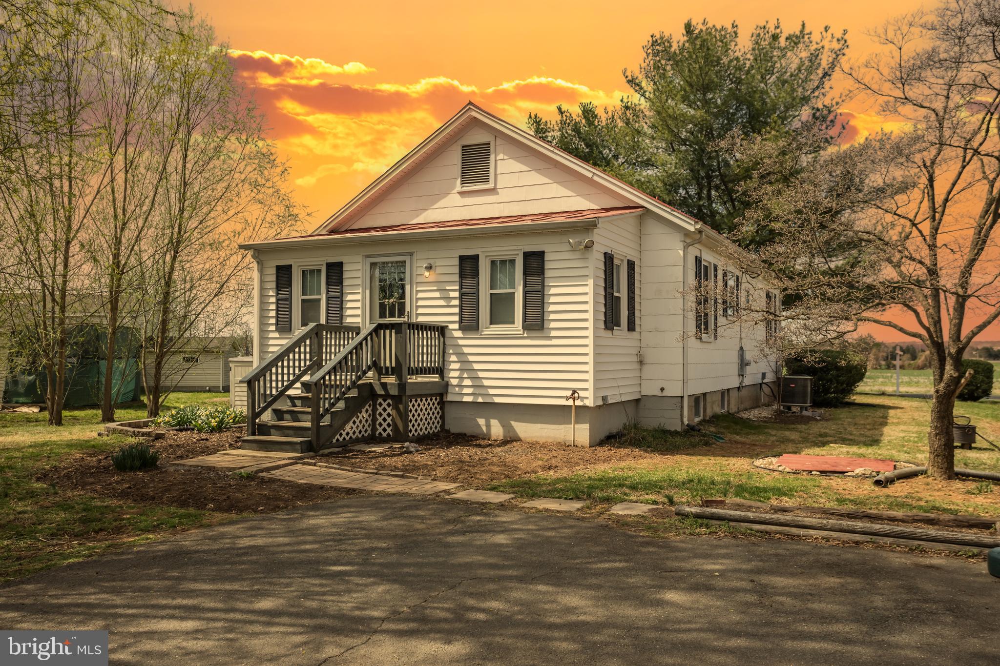 9579 Bastable Mill Road Catlett, VA 20119 - Photo 29 of 32 sunset rear of home