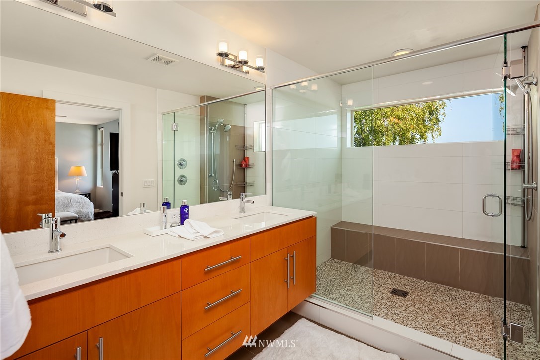 3273 37th Avenue Southwest Seattle, WA 98126 - Photo 13 of 22 Gallery Image 13