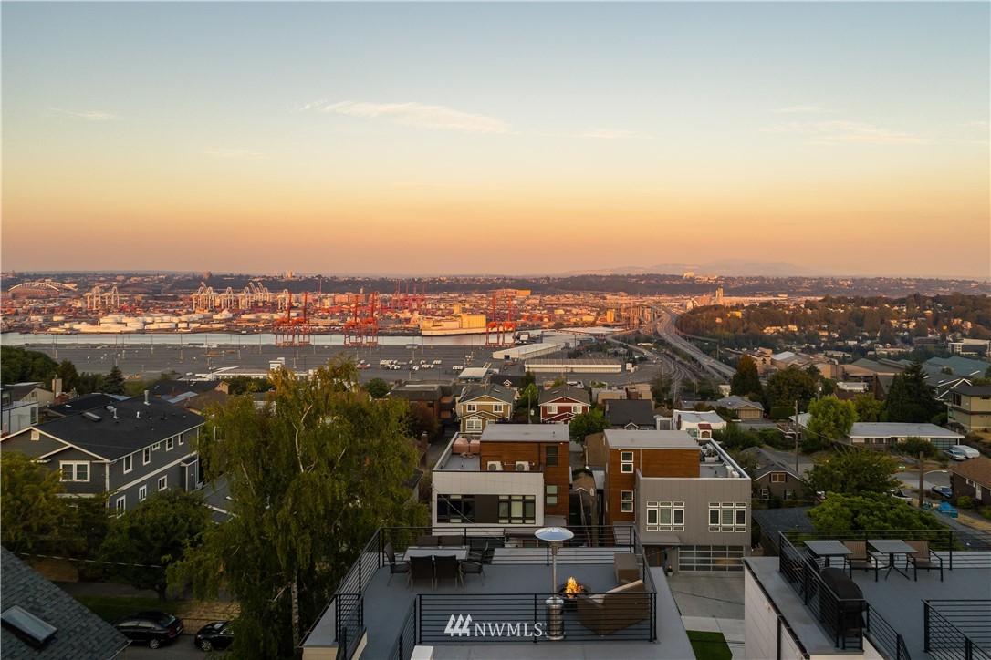 3273 37th Avenue Southwest Seattle, WA 98126 - Photo 21 of 22 Gallery Image 21