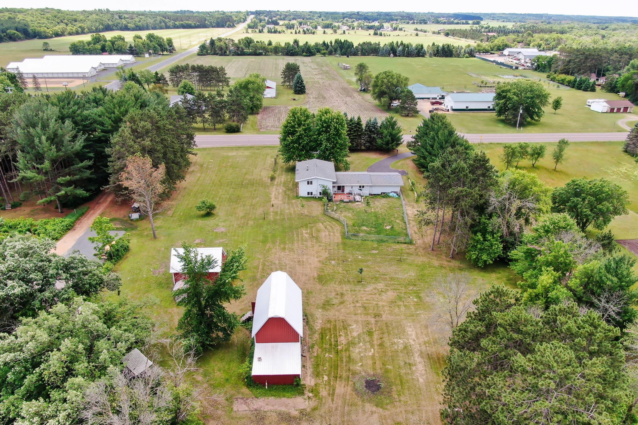 1292 County Rd H Star Prairie, WI 54026 - Photo 5 of 79