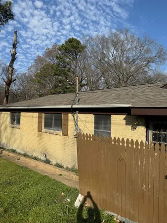 $64,900 | 676 Nonconnah Road, Memphis, TN 38109