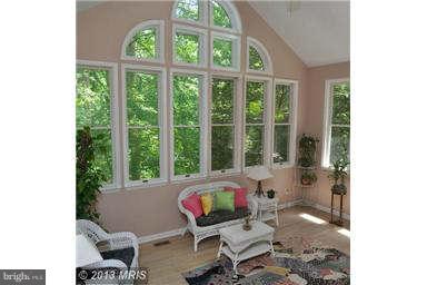 2425 Cub Hill Road Baltimore, MD 21234 - Photo 7 of 10 Interior (General)