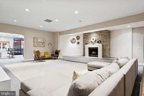 $190,000 | 75 South Reynolds Street, Unit 108, Alexandria, VA 22304