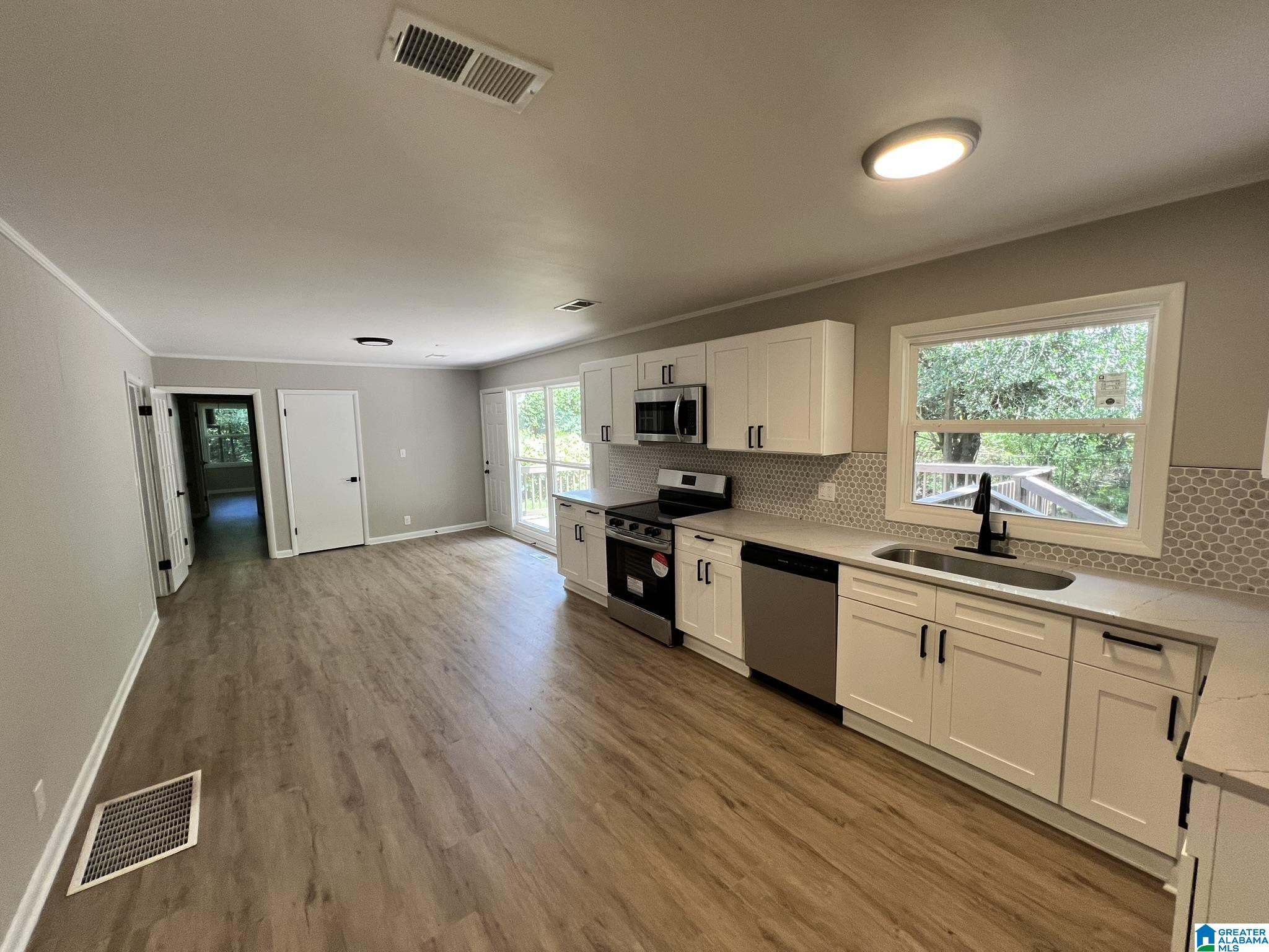 4341 MountainDale Road Birmingham, AL 35213 - Photo 5 of 18 Gallery Image 5