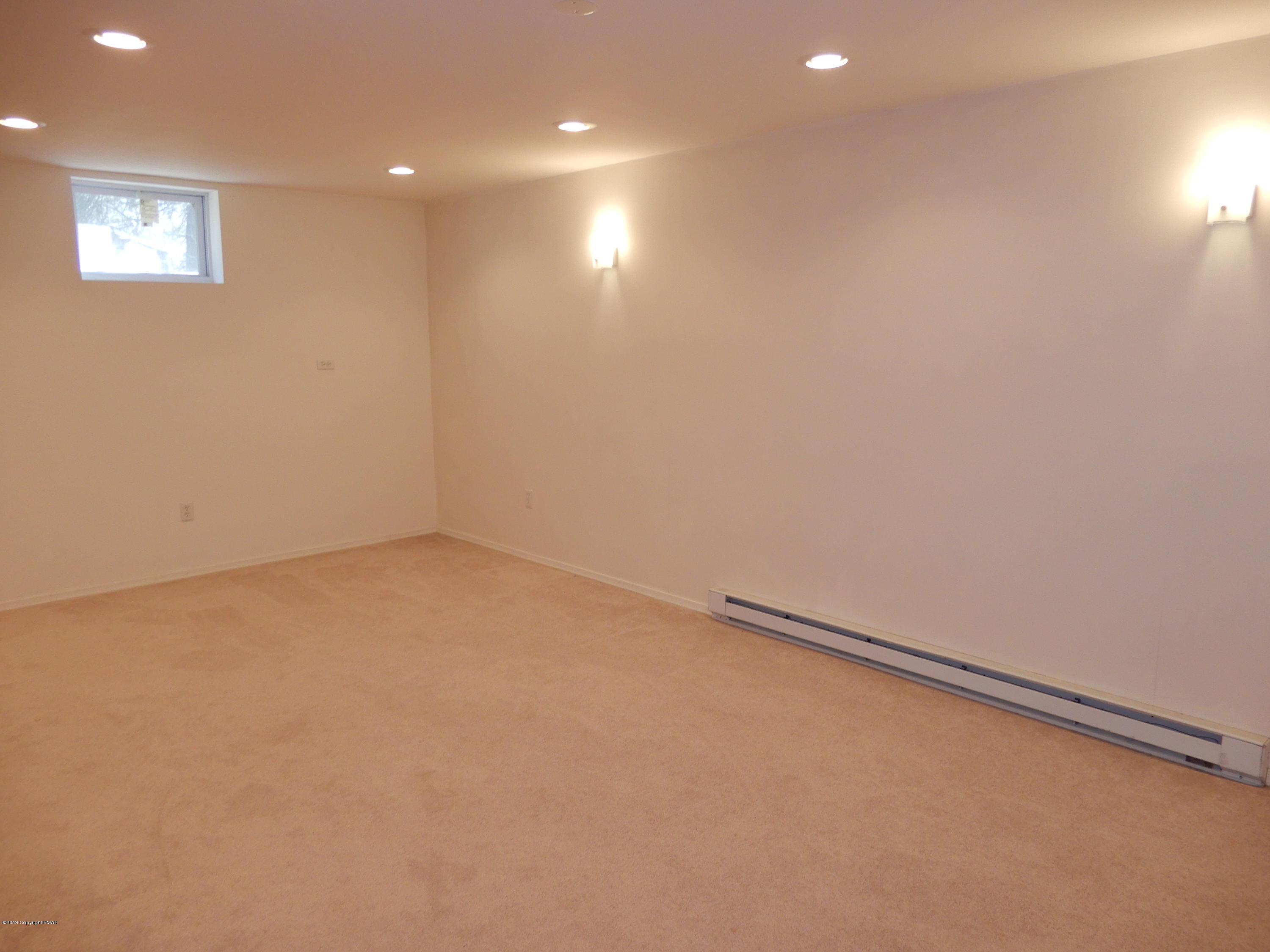 1712 Vineyard Road Stroudsburg, PA 18360 - Photo 27 of 38 a view of an empty room