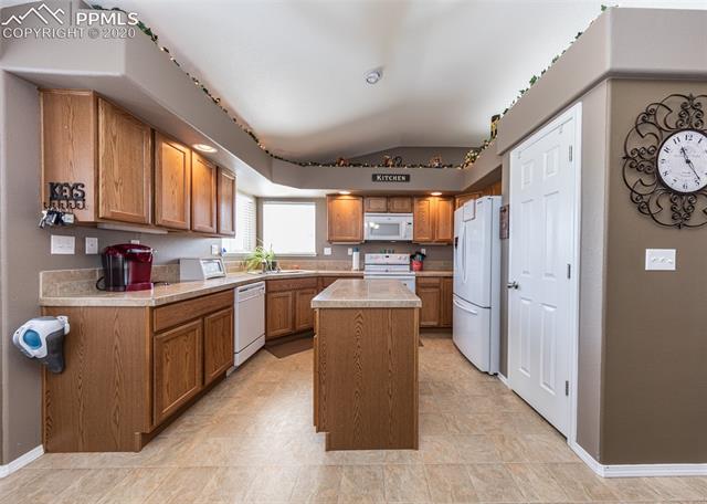 12094 Rio Secco Road Peyton, CO 80831 - Photo 18 of 37 Gallery Image 18