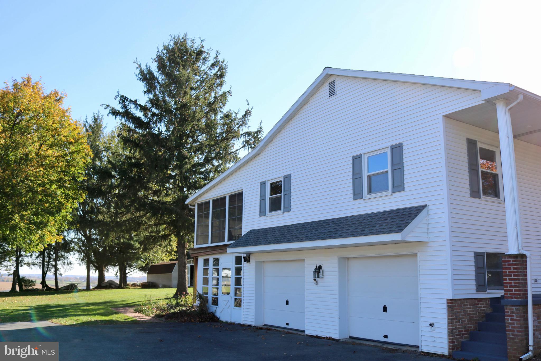 213 Audrey Drive Lititz, PA 17543 - Photo 6 of 65 Oversized 2 car side load garage