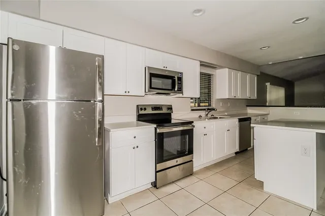 $1,855 | 5312 Sun Valley Court, Orlando, FL 32808