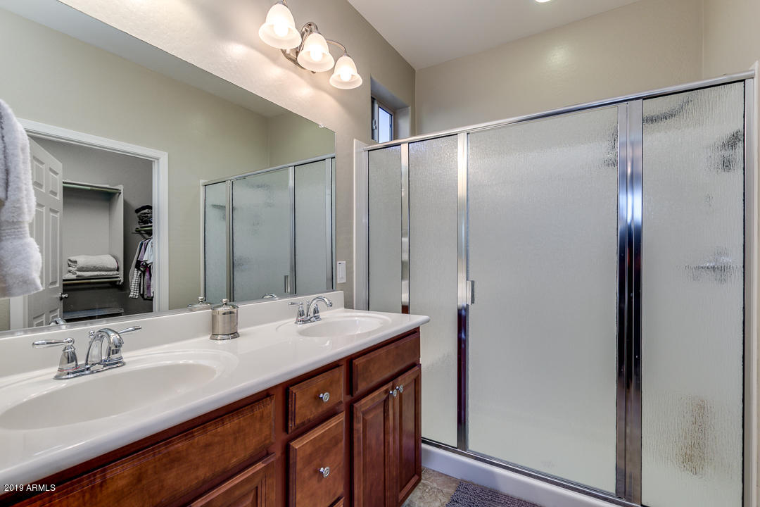 42114 West Cribbage Road Maricopa, AZ 85138 - Photo 18 of 68 Master Bath