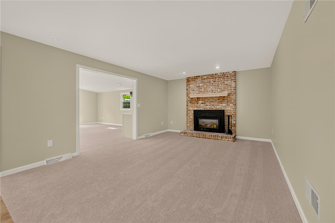 5642 Limeport Road Emmaus, PA 18049 - Photo 24 of 75