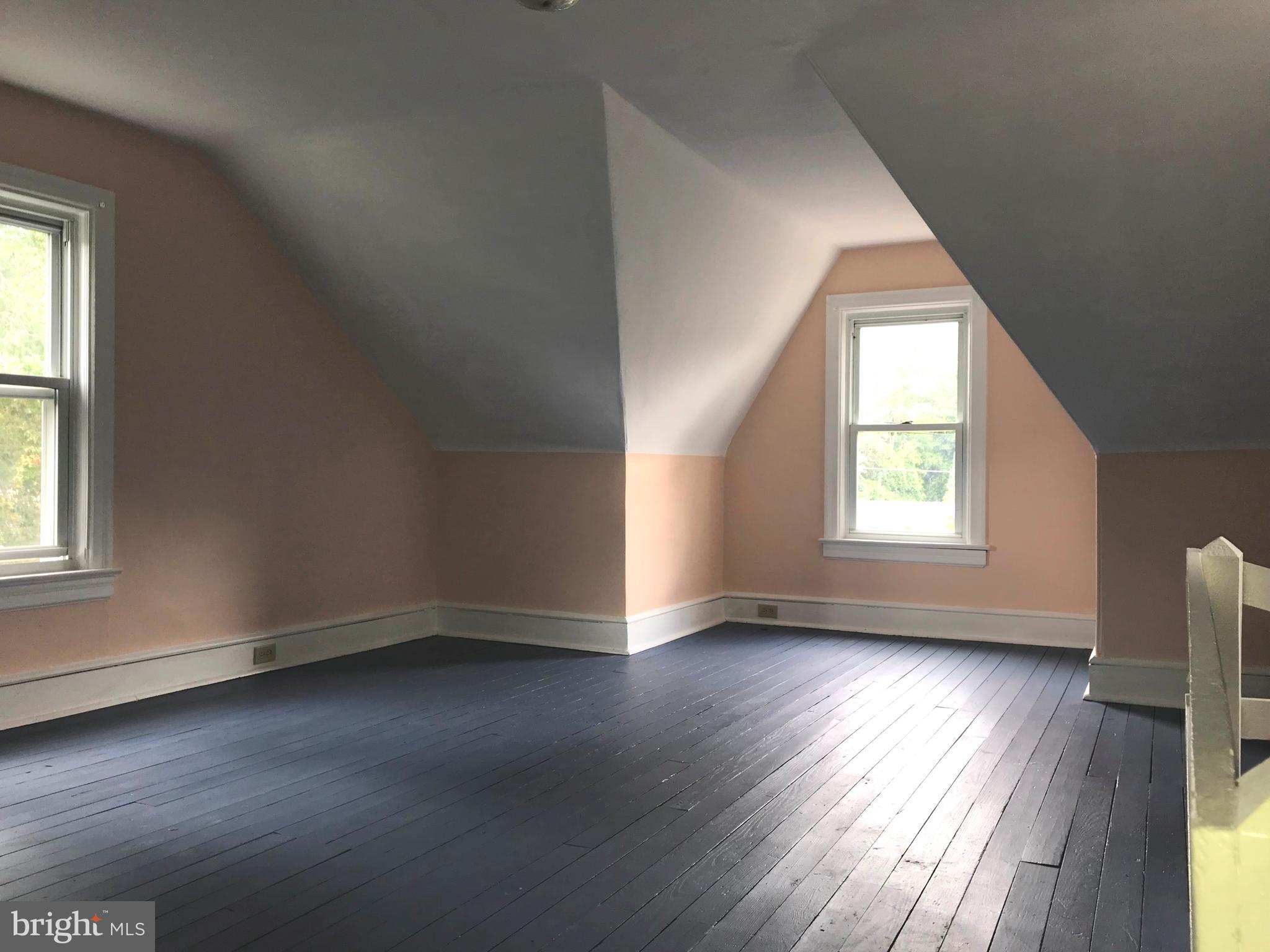 300 Forklanding Road Cinnaminson, NJ 08077 - Photo 22 of 28 Gallery Image 22