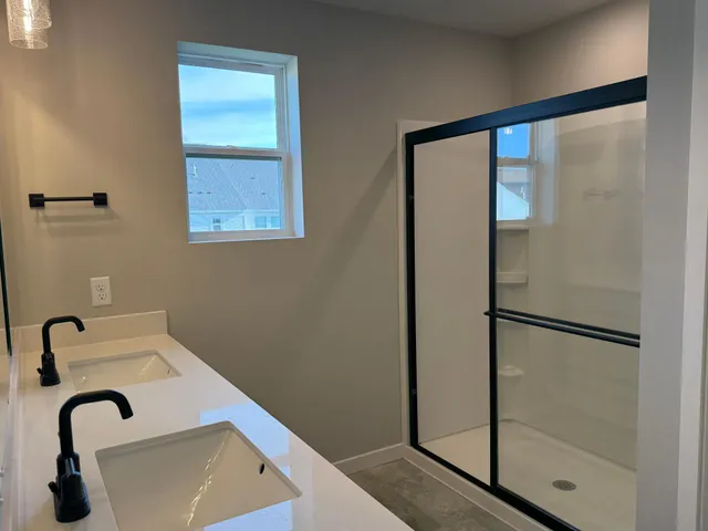 $2,499 | 14964 Avondale View, Rosemount, MN 55068