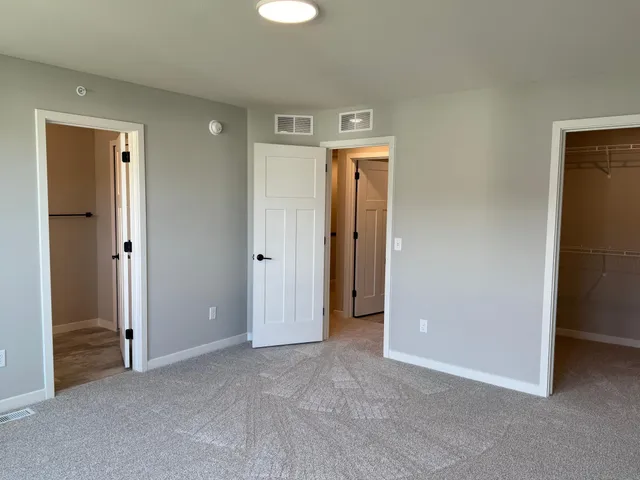 $2,499 | 14964 Avondale View, Rosemount, MN 55068