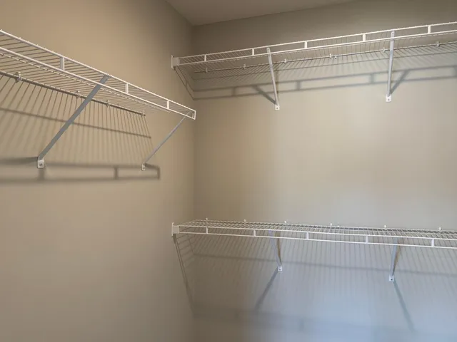 $2,499 | 14964 Avondale View, Rosemount, MN 55068