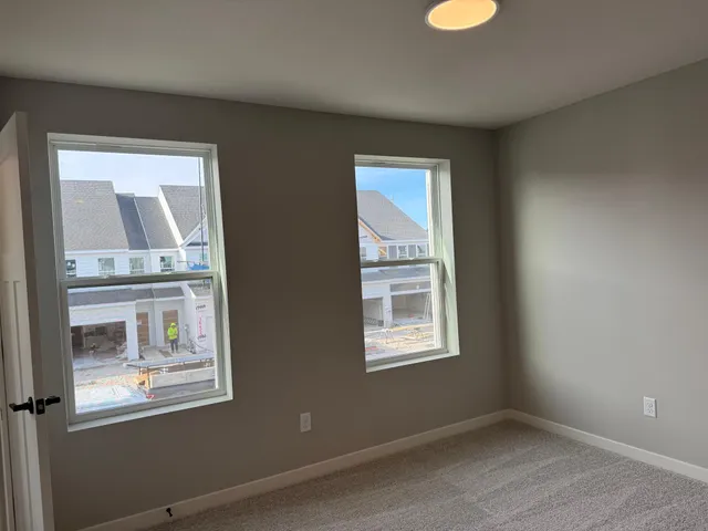 $2,499 | 14964 Avondale View, Rosemount, MN 55068