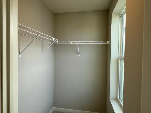 $2,499 | 14964 Avondale View, Rosemount, MN 55068