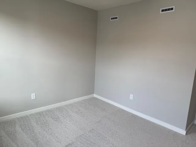 $2,499 | 14964 Avondale View, Rosemount, MN 55068