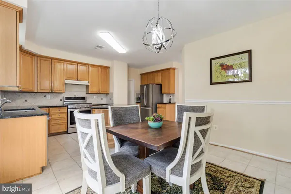 $1,100,000 | 6753 Edge Cliff Drive, Alexandria, VA 22315